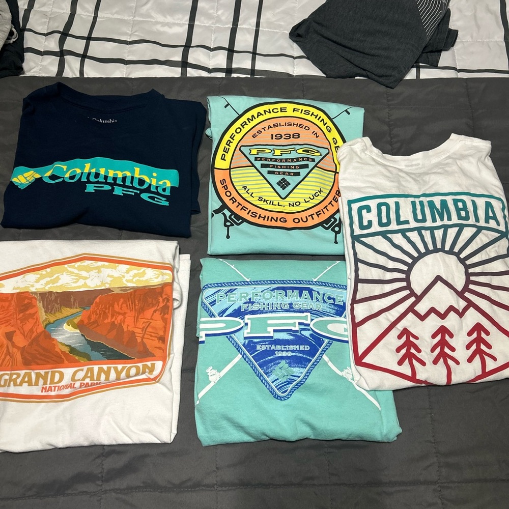 Columbia Men's T-shirt bundle